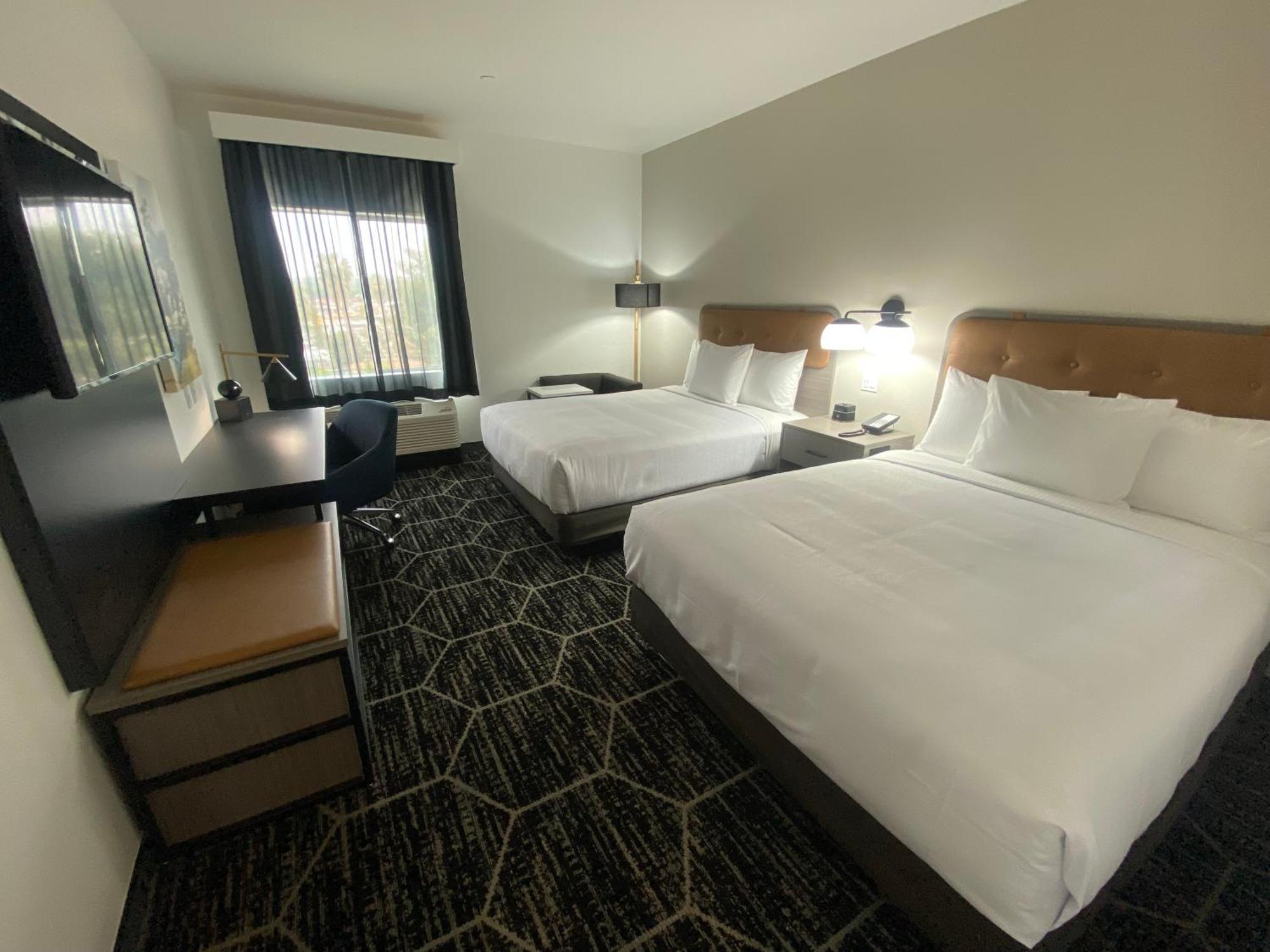 La Quinta Inn & Suites By Wyndham Yucaipa Ngoại thất bức ảnh