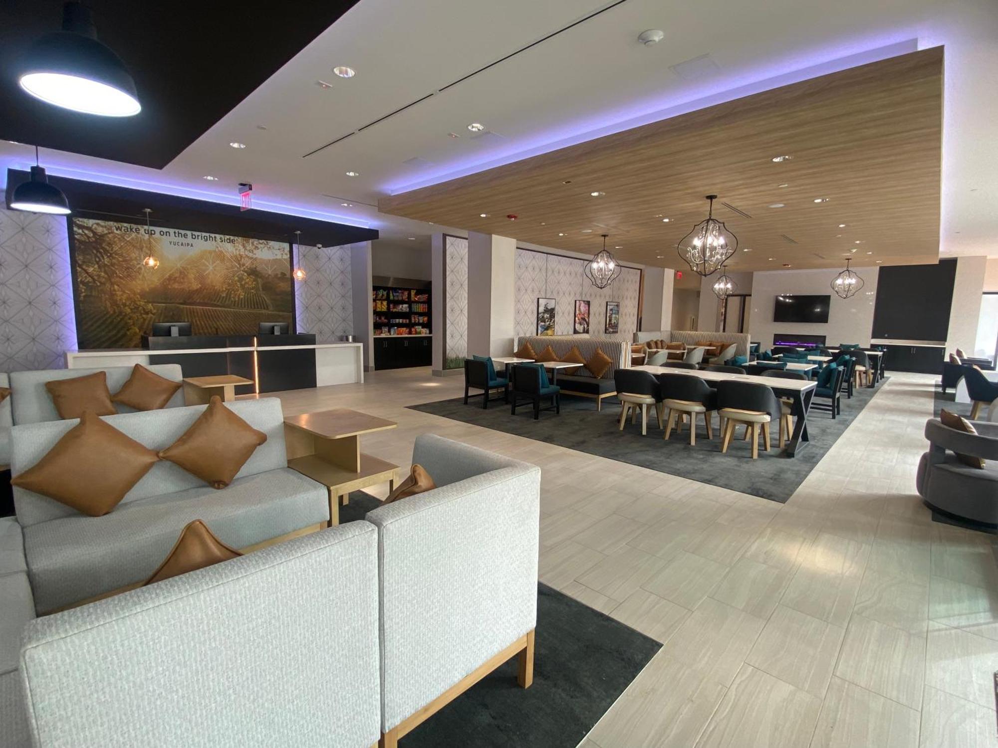 La Quinta Inn & Suites By Wyndham Yucaipa Ngoại thất bức ảnh