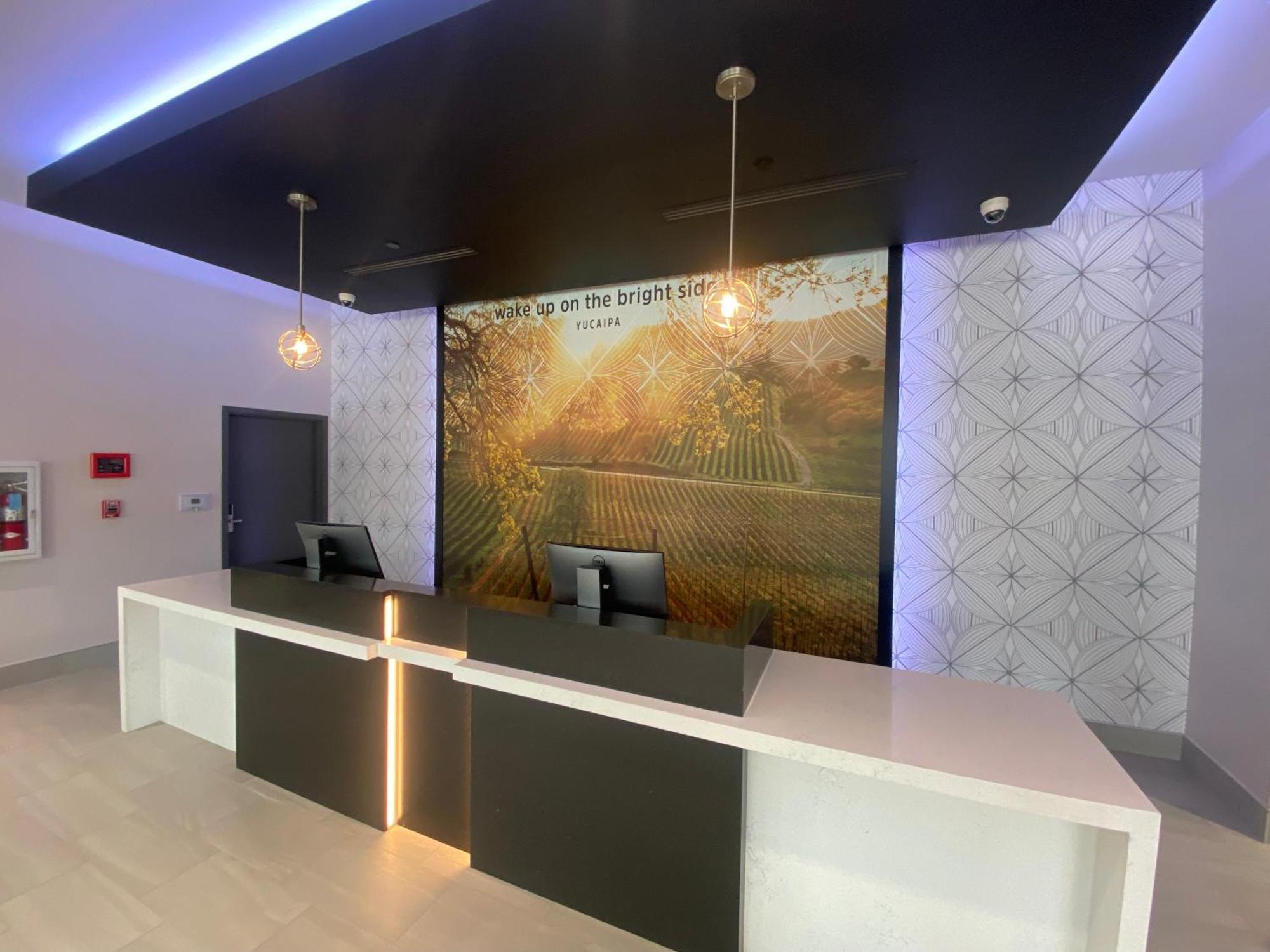 La Quinta Inn & Suites By Wyndham Yucaipa Ngoại thất bức ảnh
