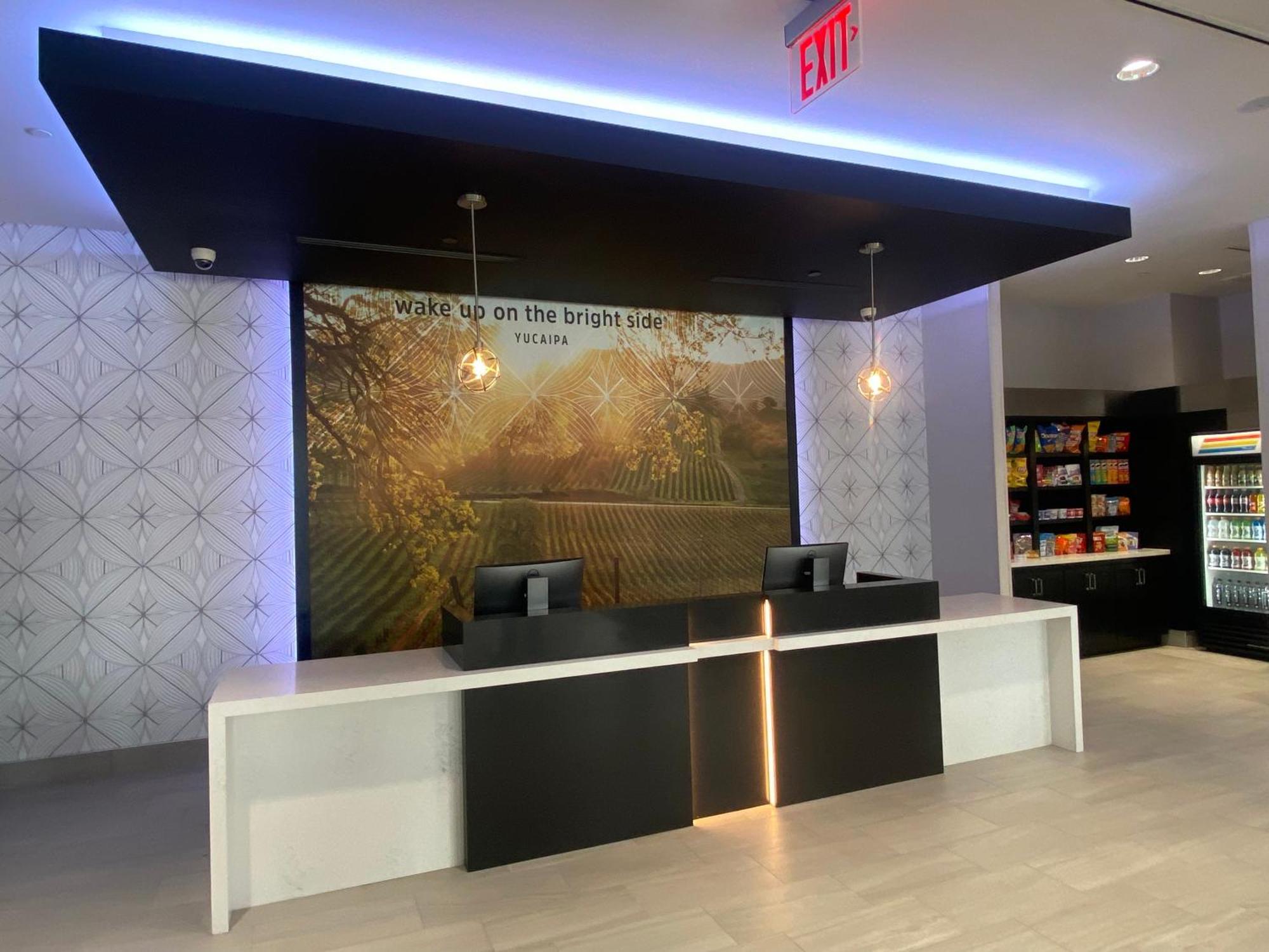 La Quinta Inn & Suites By Wyndham Yucaipa Ngoại thất bức ảnh
